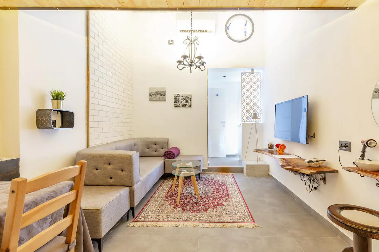 Retro Loft By The Beach★ Tel Aviv Exteriör bild