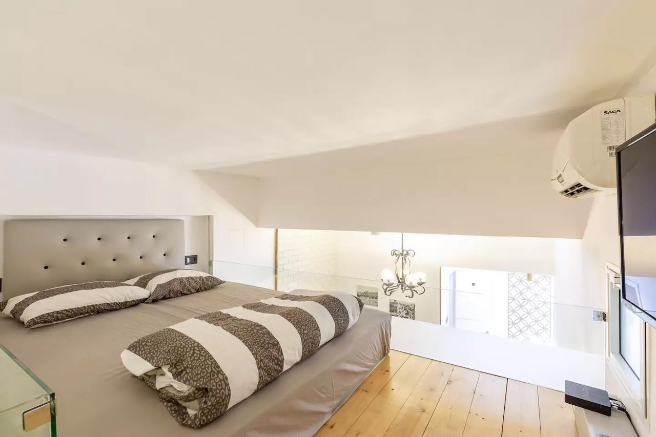 Retro Loft By The Beach★ Tel Aviv Exteriör bild